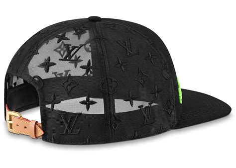 Products by Louis Vuitton: LV Signature Mesh Cap